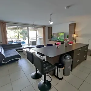 Elegant F3 A La Stencer, Papeete, Calme Climatise Et Spacieux Appartement